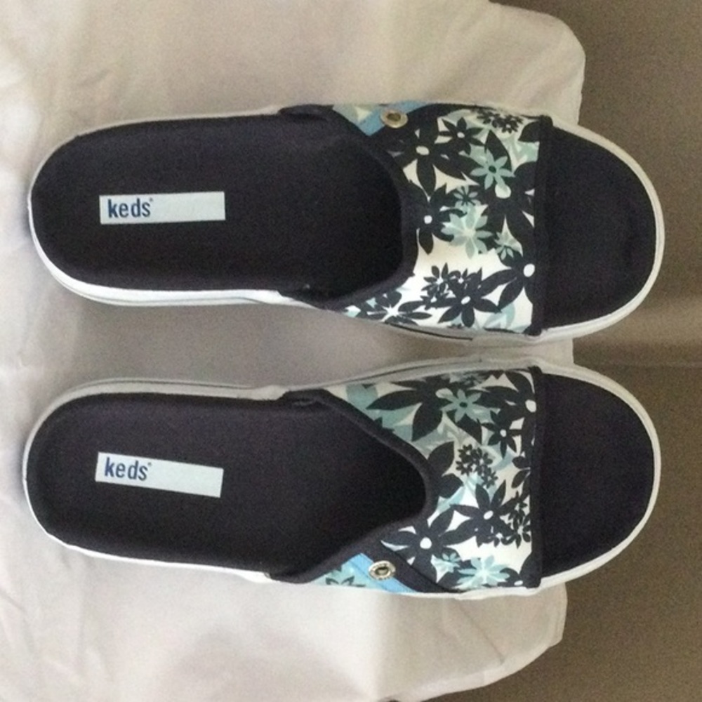 WOMENS KEDS